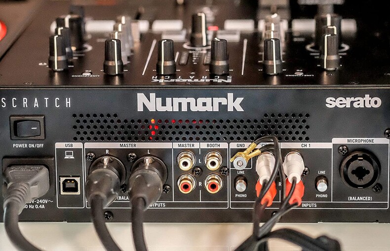 Numark Scratch