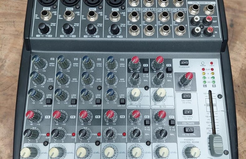 Behringer XENYX 1202 Mixer at BuynSellAVL